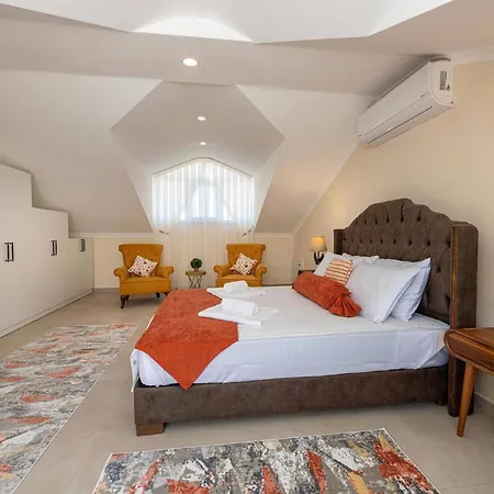 Close To Oludeniz 5 Bedroom 别墅 *