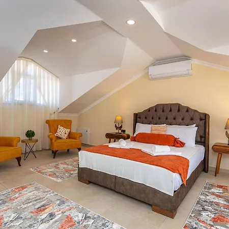 Villa Close To Oludeniz 5 Bedroom *
