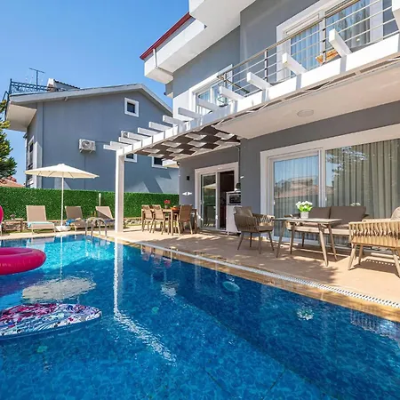 Close To Oludeniz 5 Bedroom